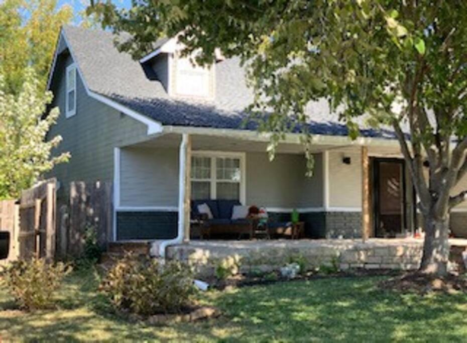 Wow! Spacious Retreat & Amazing Yard 2400+4Bd/3Bth Wichita Exterior photo